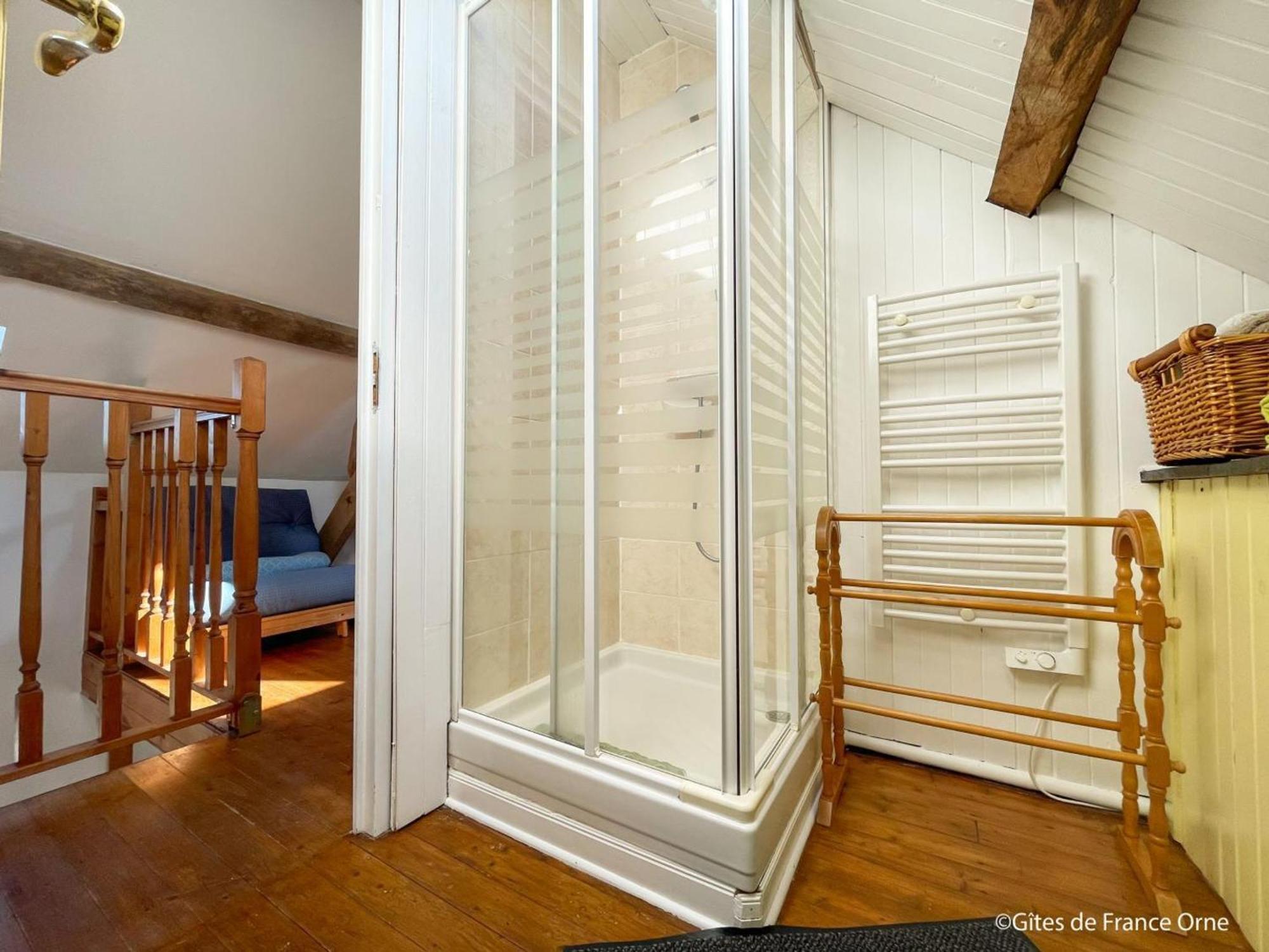 Maison De Campagne Avec Spa, Proche De Vergers Et Cite Medievale, Animaux Acceptes, Recharge Electrique - Fr-1-497-101 L'Epinay-le-Comte Luaran gambar